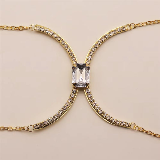 Luxury Spark – Sexy Rhinestone Body Chain with Square Zircon Chest Accent
